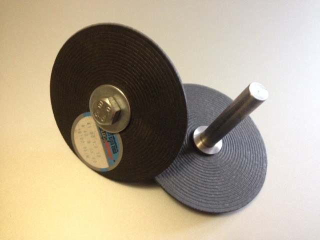 Отрезной диск по металлу с насадкой хвостовик 10 мм. Пермь - изображение 1
