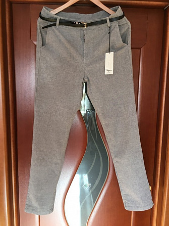 Брюки новые elegance италия 46 м серые тонкие летние классика прямые Москва - изображение 1