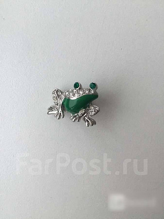 Брошь лягушка бижутерия стразы сваровски swarovski украшение аксессуар подарок подарки брошка мода с Москва - изображение 1