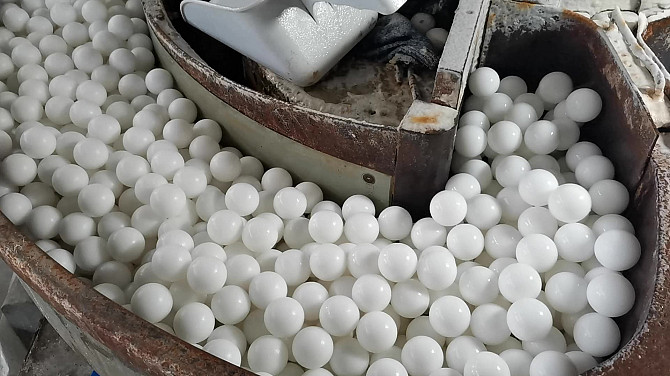 Покупаем полиацеталь, полиформальдегид (ПФЛ, POM) и другие материалы. Новосибирск - изображение 1