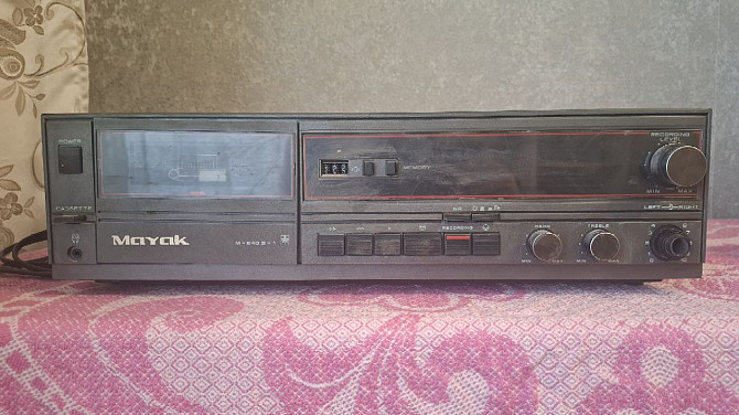 Продам магнитофон маяк M240 s-1 Симферополь - изображение 1
