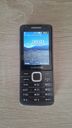 Продам телефон Samsung GT-S5610 Симферополь - изображение 1