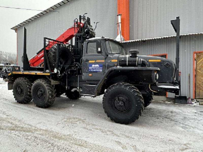 Лесовоз Урал с новым манипулятором Палфингер Пермь - изображение 1