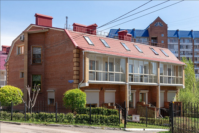 Коттедж 272 м² на участке 4 сот. Красноярск - изображение 1