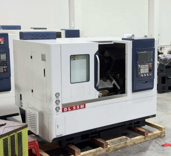 Токарный станок с ЧПУ DL55M Fanuc с фрезерованием — в наличии на складе в СПб Санкт-Петербург - изображение 1